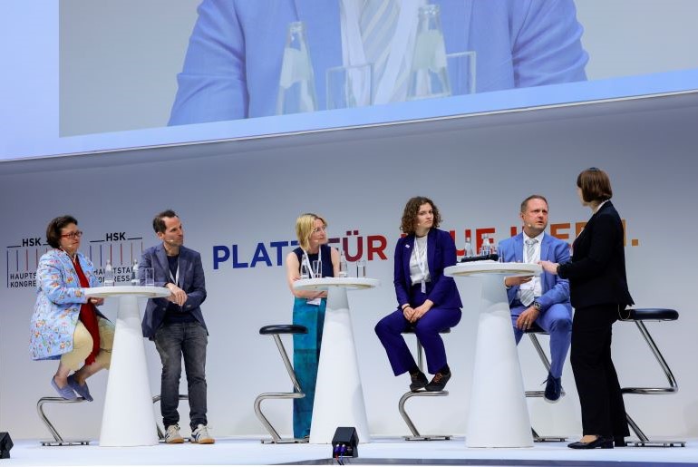 Teilnehmende der Expertendiskussion „Gendermedizin“ auf dem Hauptstadtkongress.